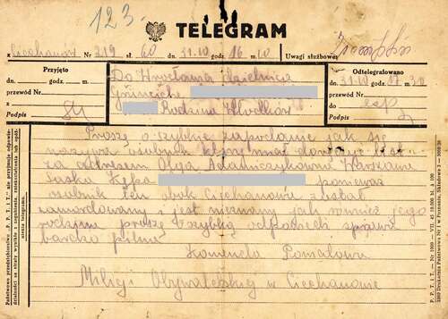 Telegram z Komendy Powiatowej MO w Ciechanowie, wysłany do rodziny Włodków we Wrocławiu z zapytaniem o tożsamość mężczyzny, który obok Ciechanowa został zamordowany i jest nieznany, 31 października 1945 roku. Dokument pochodzi z kolekcji rodziny Dziemieszkiewiczów, przekazanej do zasobu IPN w przez Barbarę Kownacką-Płauszewską w ramach projektu Archiwum Pełne Pamięci