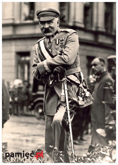 Plakat z Józefem Piłsudskim (Dodatek do miesięcznika IPN Pamięć.pl)