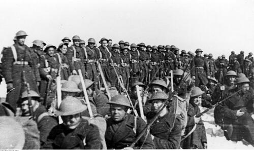 Żołnierza Armii Polskiej w ZSRS podczas ćwiczeń - 1941 r. Fot. NAC