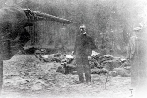 Egzekucja ks. Piotra Sosnowskiego (AIPN)