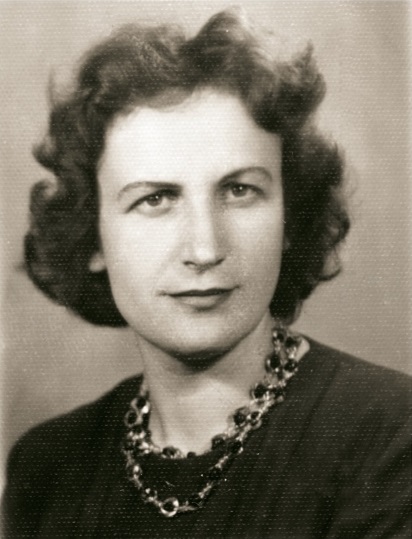 Późniejsze zdjęcie legitymacyjne Leokadii Krajewskiej (AIPN)